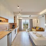 Porta Squero Premium アパートホテル 4*